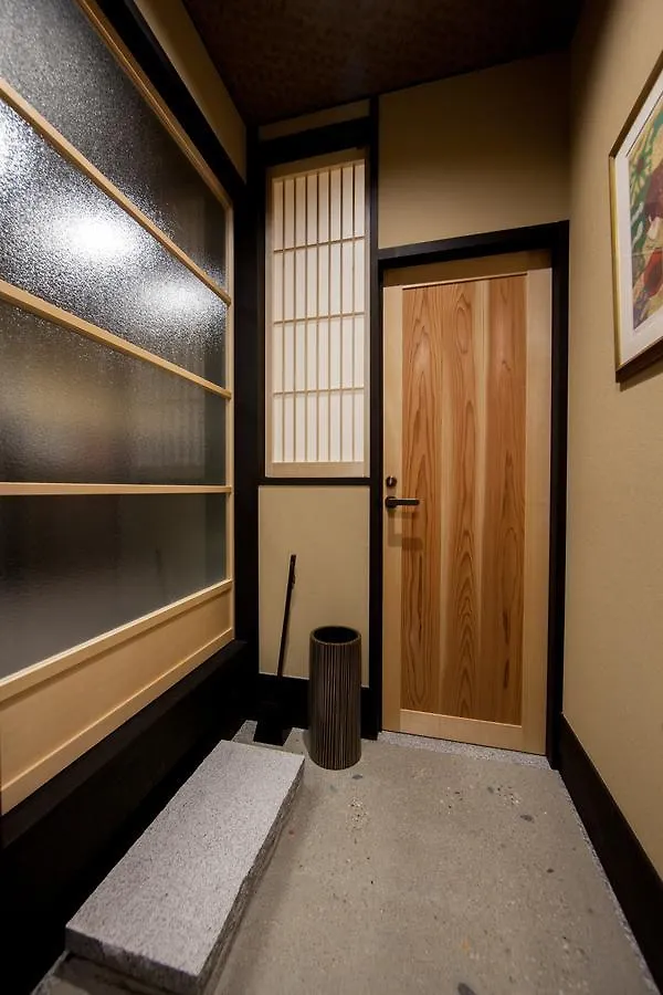 Rinn Tofukuji Kamogawa Kyoto